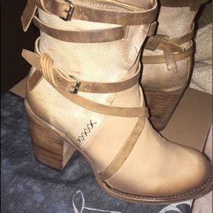 Freebird booties Baker